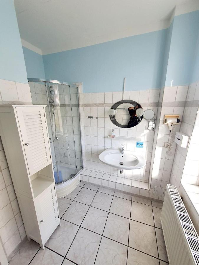 Hotel Knoepel Висмар Экстерьер фото