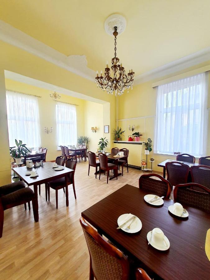 Hotel Knoepel Висмар Экстерьер фото