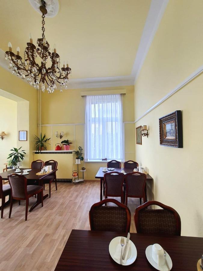 Hotel Knoepel Висмар Экстерьер фото