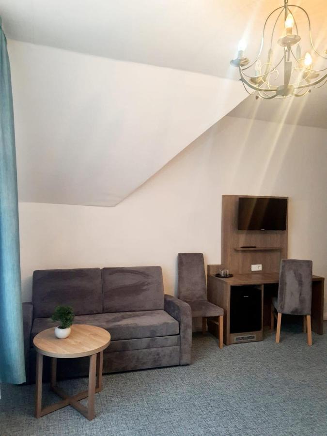 Hotel Knoepel Висмар Экстерьер фото